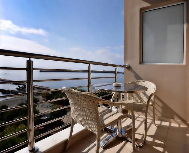 Haikos Отель Каламата